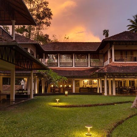 Cranganor History Café&Riverside Château North Paravur Esterno foto