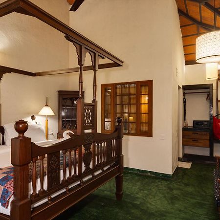 Cranganor History Café&Riverside Château North Paravur Esterno foto