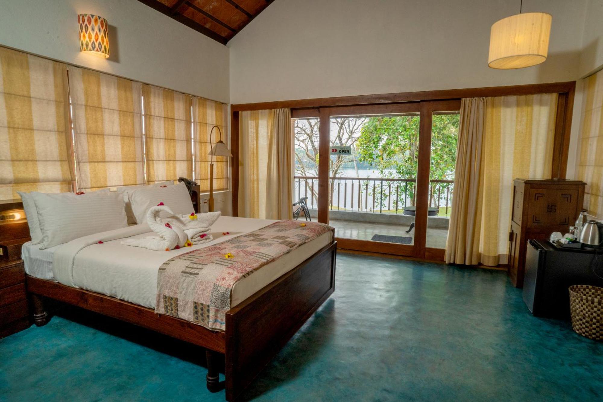 Cranganor History Café&Riverside Château North Paravur Esterno foto