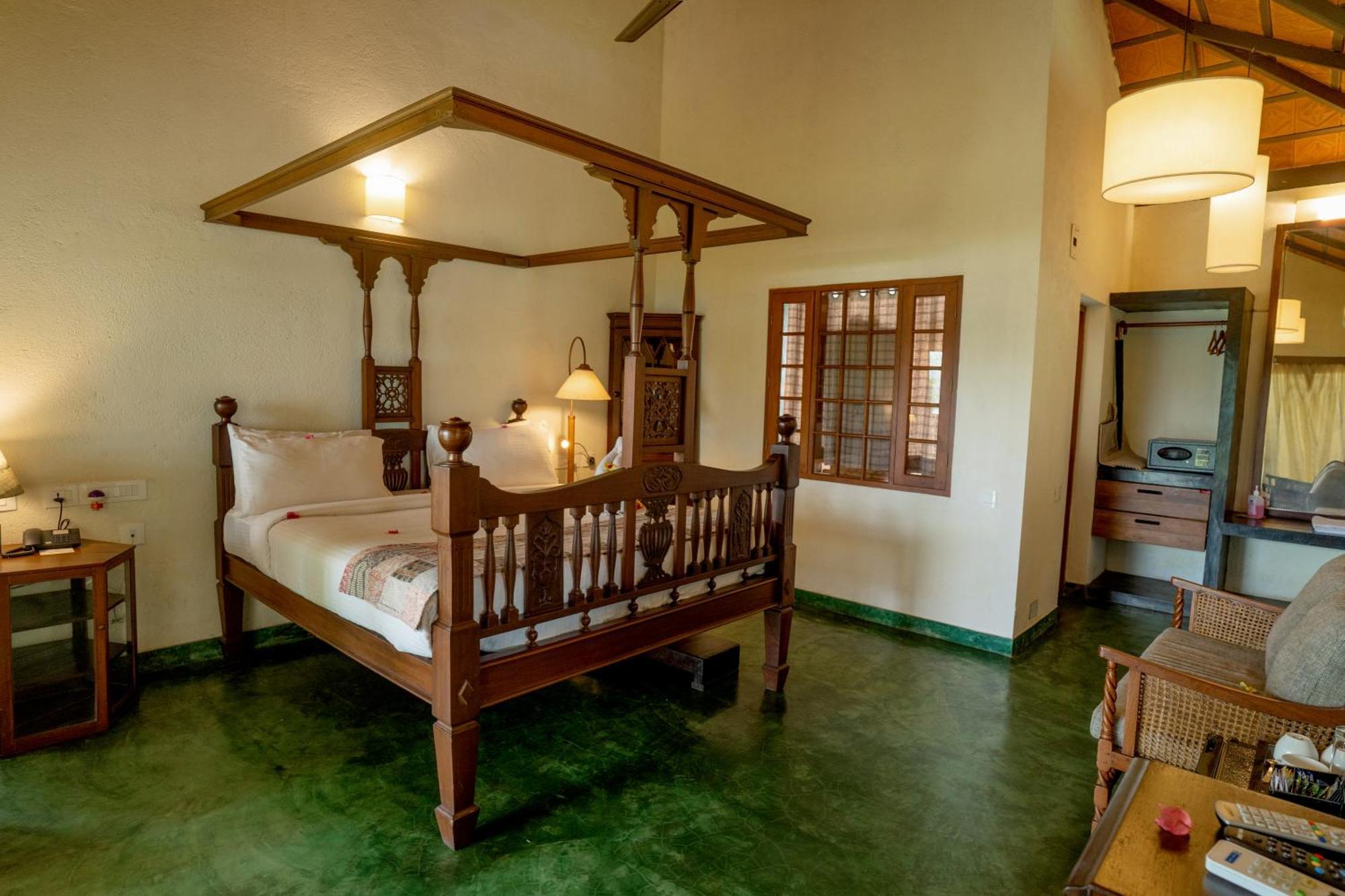 Cranganor History Café&Riverside Château North Paravur Esterno foto
