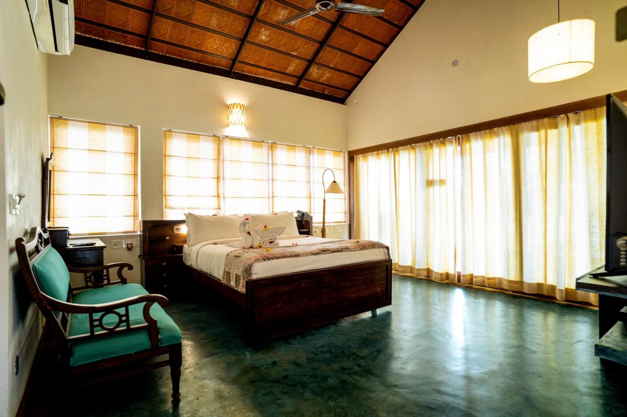 Cranganor History Café&Riverside Château North Paravur Esterno foto