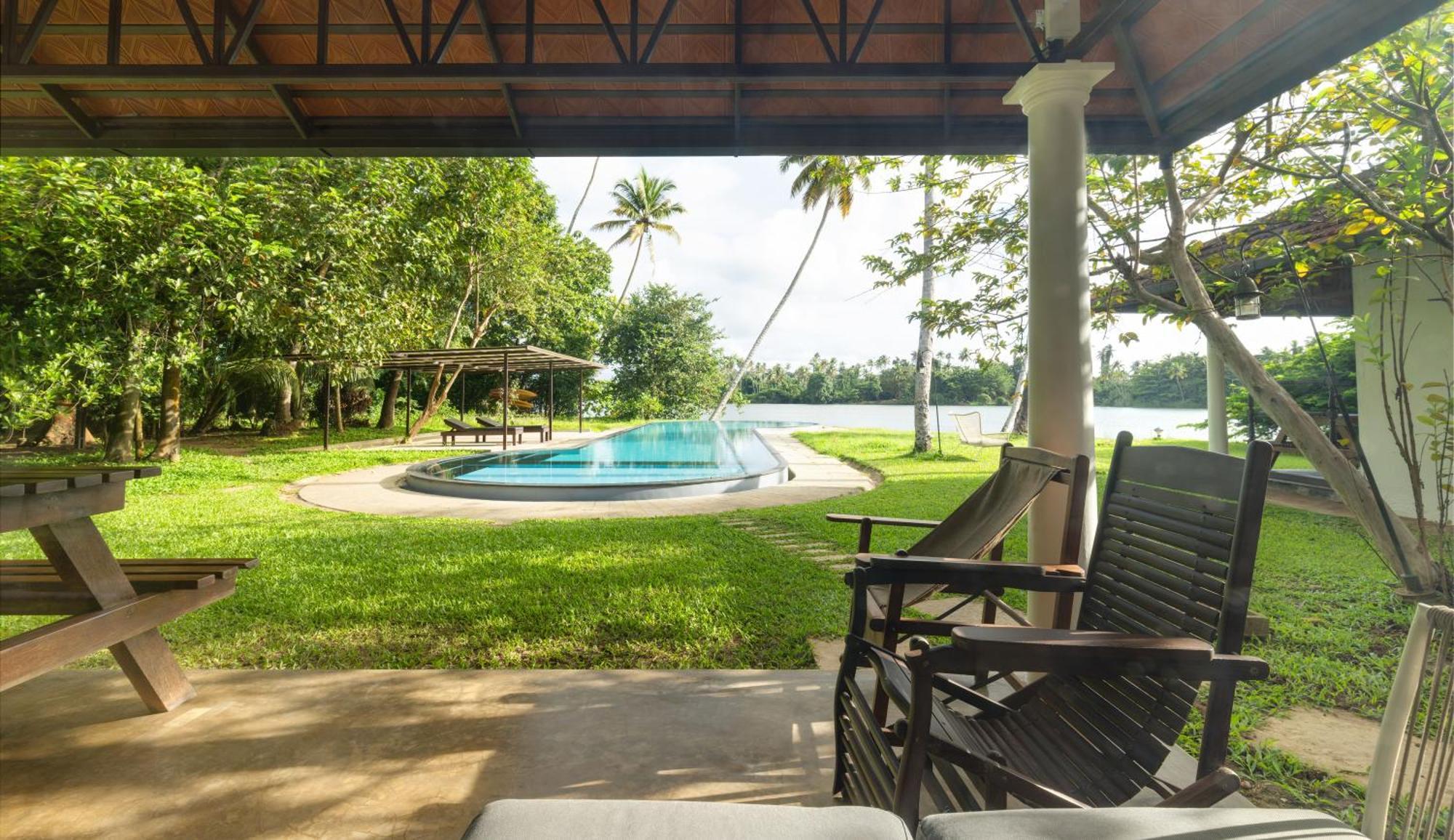 Cranganor History Café&Riverside Château North Paravur Esterno foto