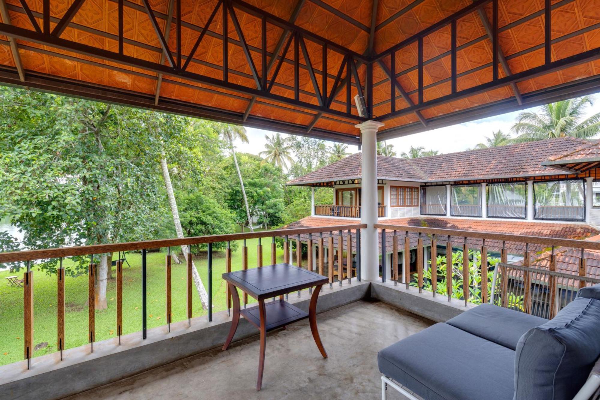Cranganor History Café&Riverside Château North Paravur Esterno foto