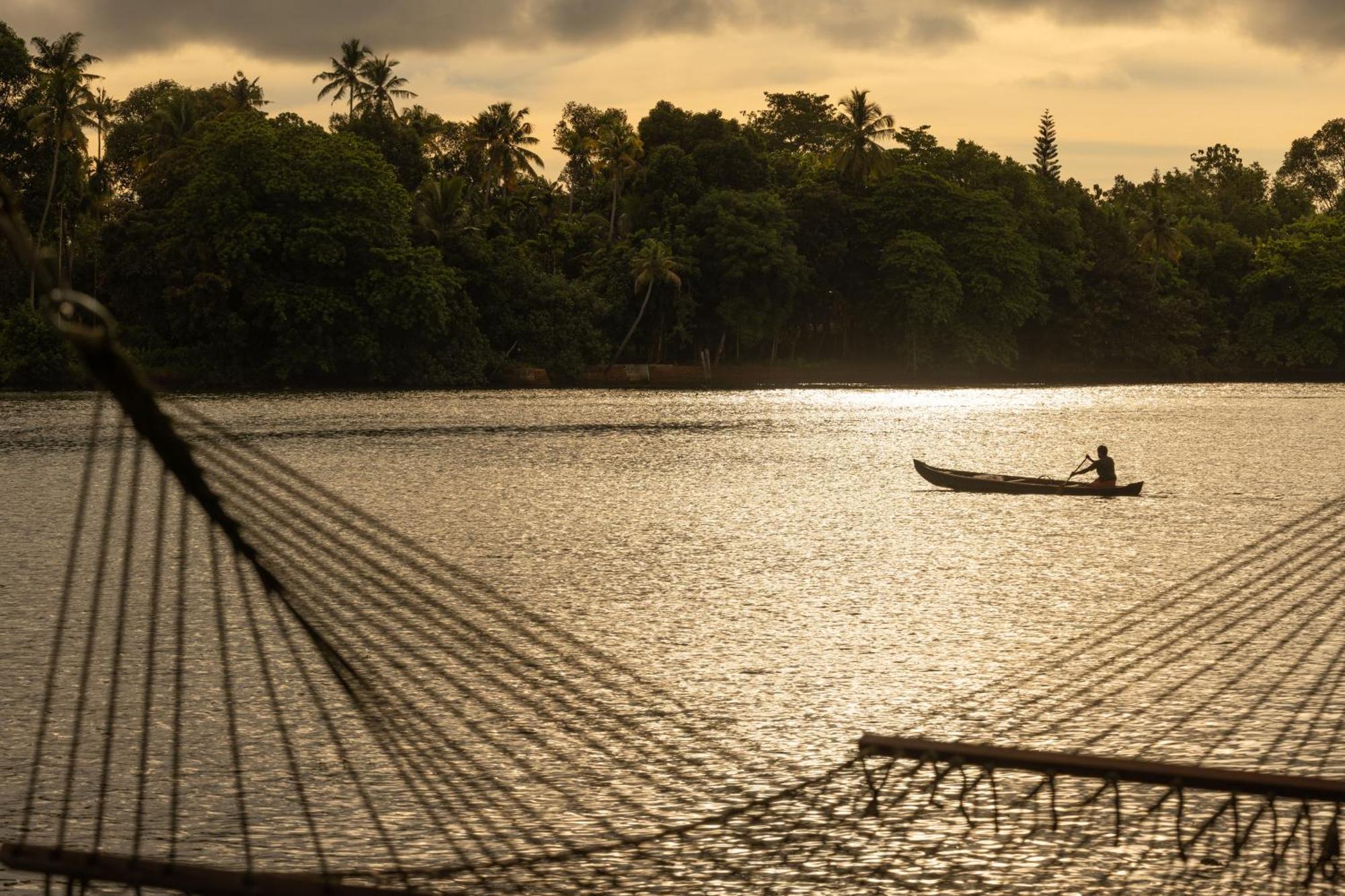 Cranganor History Café&Riverside Château North Paravur Esterno foto